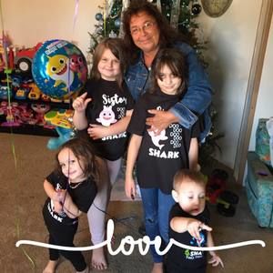 Meet your Posher, Monica